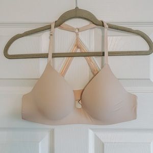 Victoria’s Secret T-shirt bra
